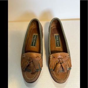 Vintage 1980s Cole Haan tassel loafers